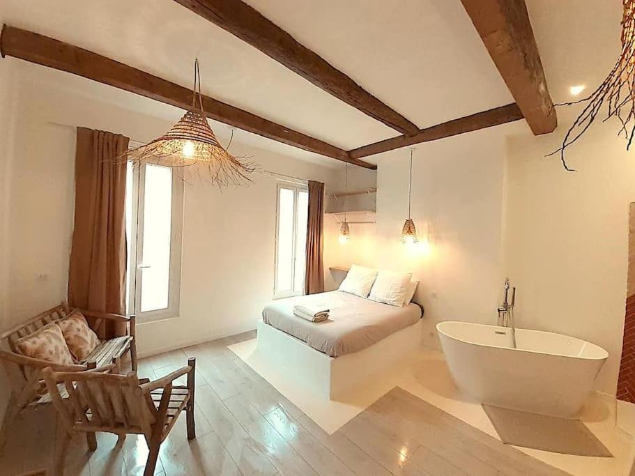 Lafrenchcasa Canebiere Marseilles Buitenkant foto